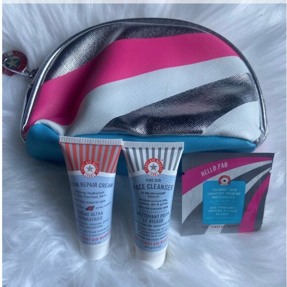 First Aid Beauty Bundle; Makeup Bag, Ultra Repair Cream & Face Cleanser - Picture 1 of 4
